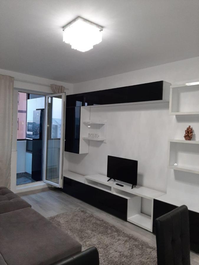 Luxury Daniel Apartament Residence Militari Roşu Buitenkant foto
