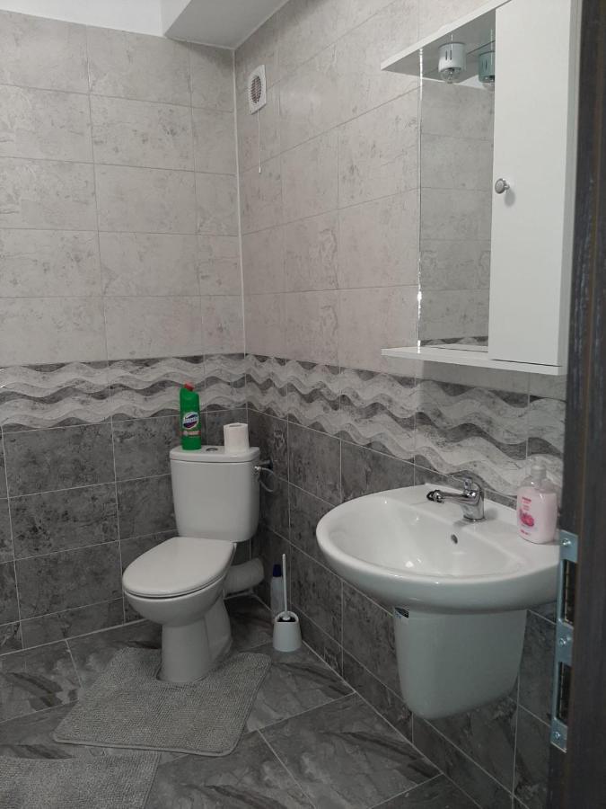 Luxury Daniel Apartament Residence Militari Roşu Buitenkant foto