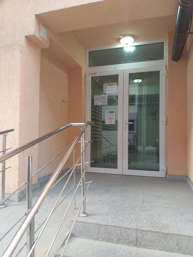 Luxury Daniel Apartament Residence Militari Roşu Buitenkant foto