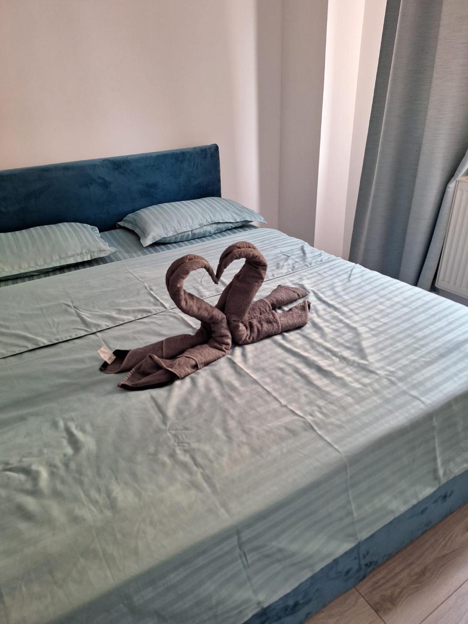Luxury Daniel Apartament Residence Militari Roşu Buitenkant foto